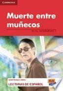 Muerte entre muñecos
